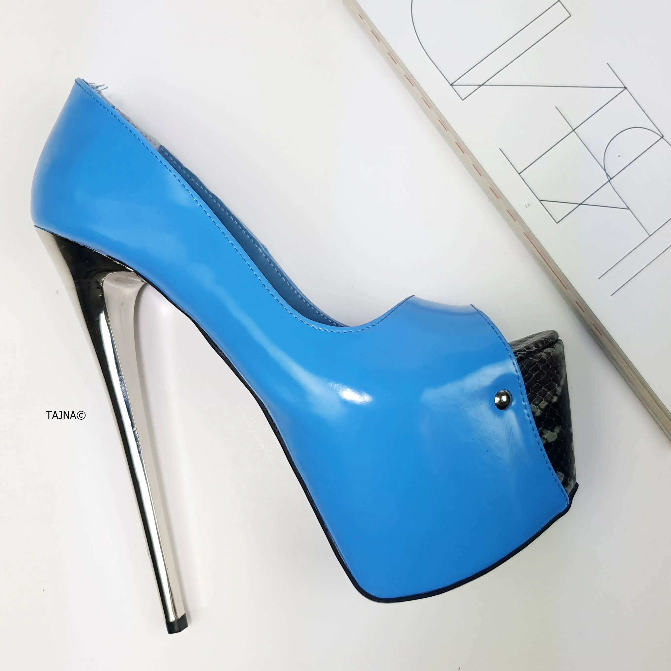 Baby Blue Snake Detail Peep Toe Metallic Heels