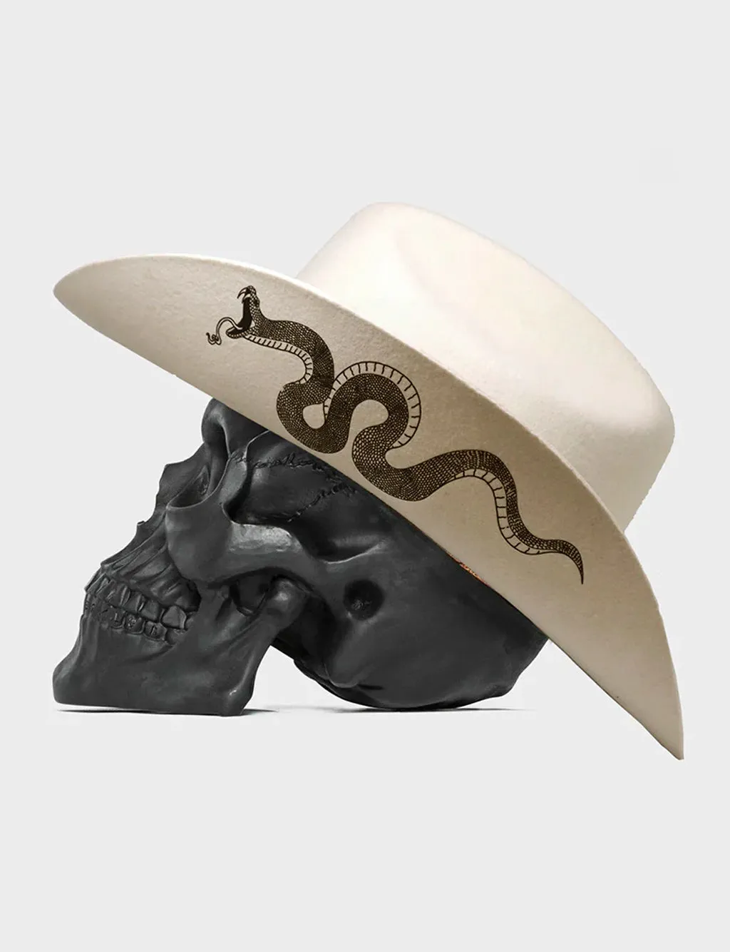 BILLY BONES CLUB SERPENT COWBOY HAT - WHITE