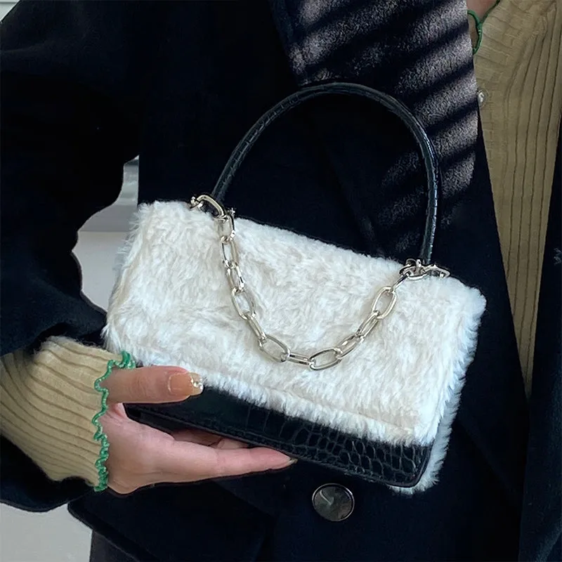 Chain Fuzz Purse