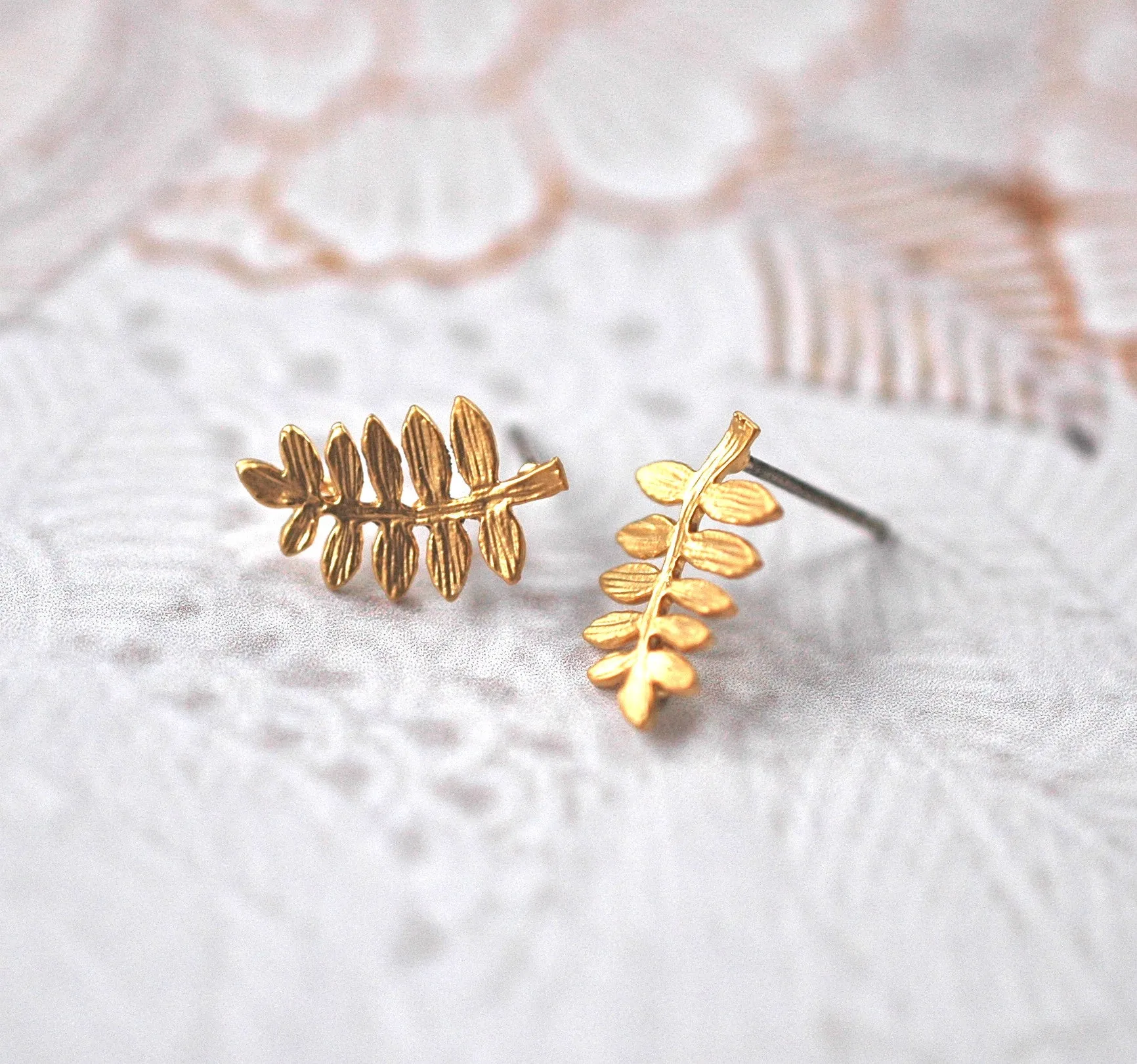 Ezri Earrings - Gold