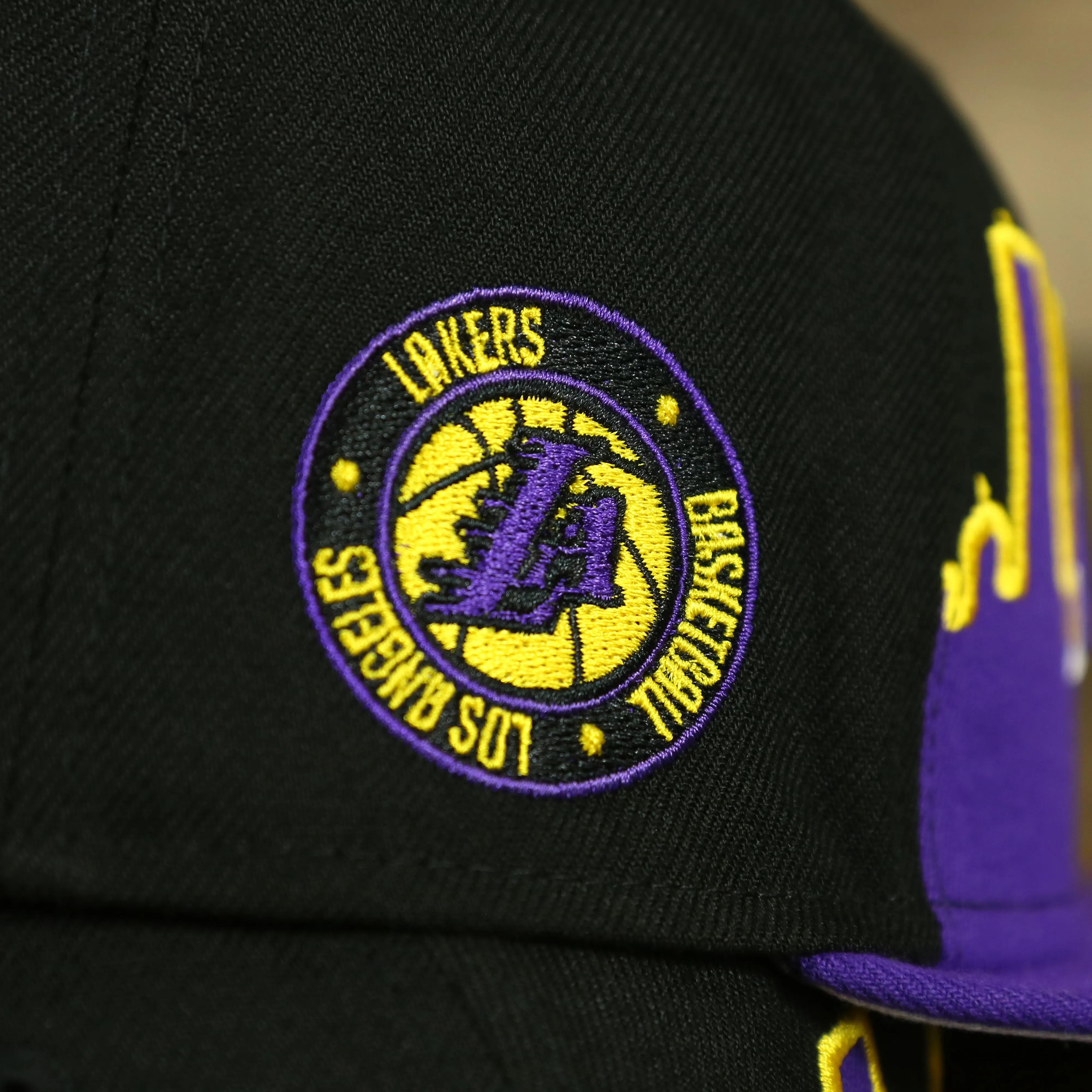 Los Angeles Lakers City Skyline Side Patch 9Fifty Snapback Hat | Los Angeles Skyline 950