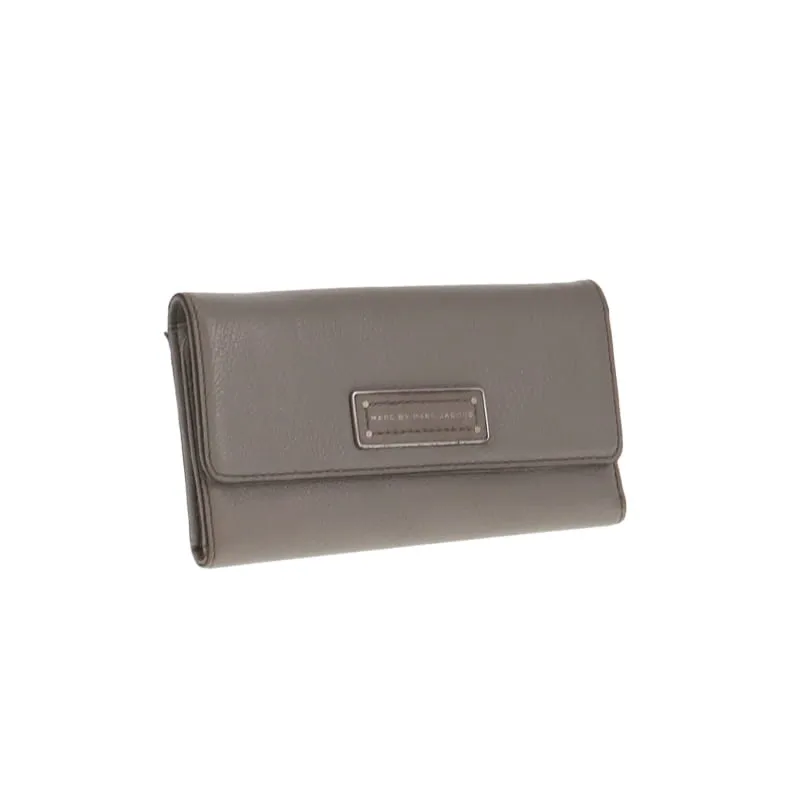 Marc Jacobs Grey Too Hot To Handle Long Trifold Wallet