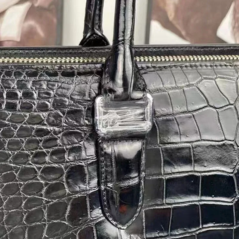 Men's Crocodile Skin Pattern Leather Large Capacity Business Briefcase Bag