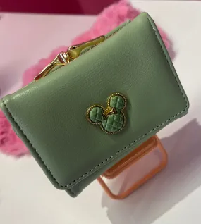 Mickey Clutch Purse > Mint