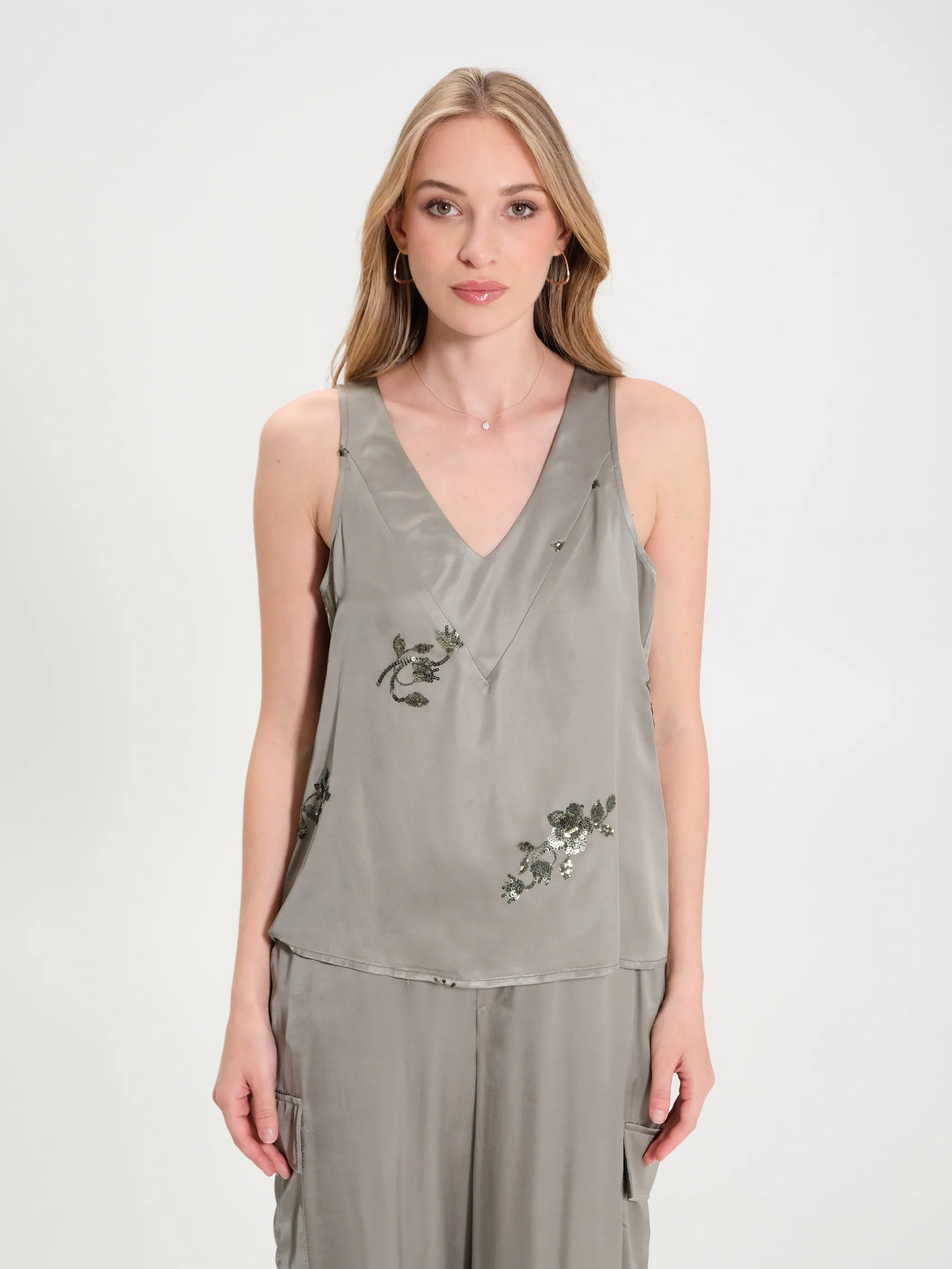 Rinascimento  |Casual Style Sleeveless V-Neck Bi-color Plain Party Style