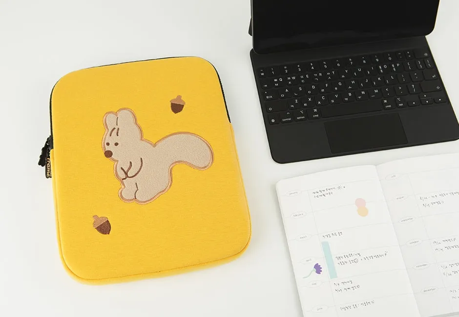 Yellow Orange Squirrel Acorn Laptop Sleeves iPad 11 13 15 inch Cases Protective Covers Purses Skins Handbags Square Cushion Carr